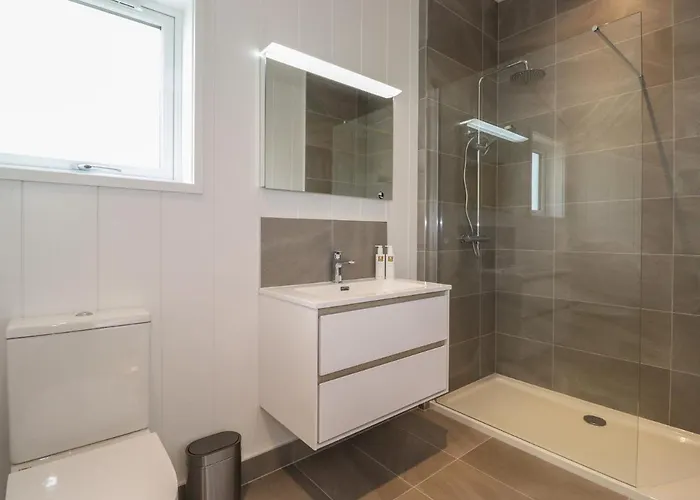 度假居 The Brambles